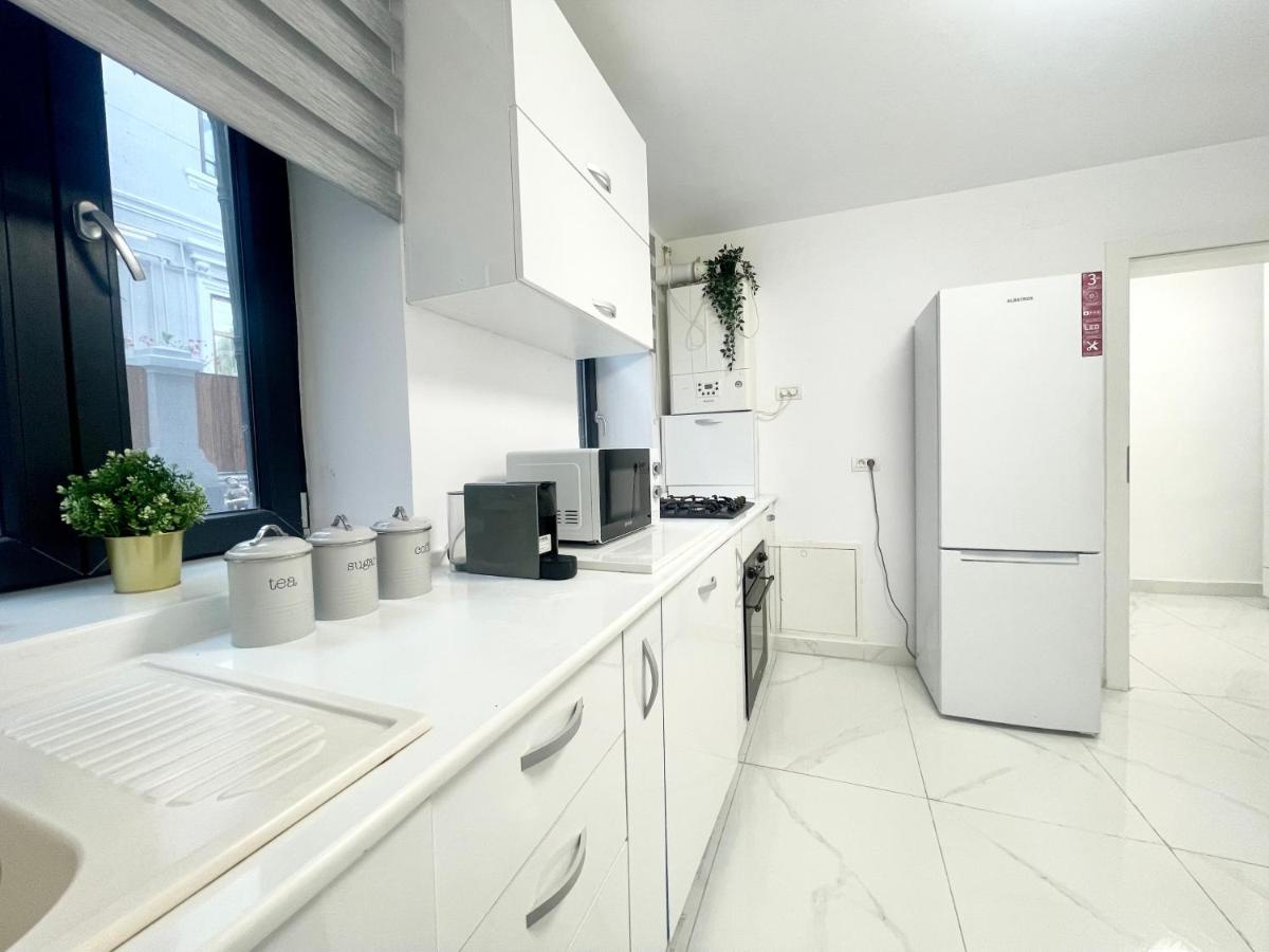 Apollo 1 Apartment บูคาเรสต์ ภายนอก รูปภาพ